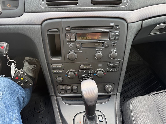Volvo S80 25 of 27