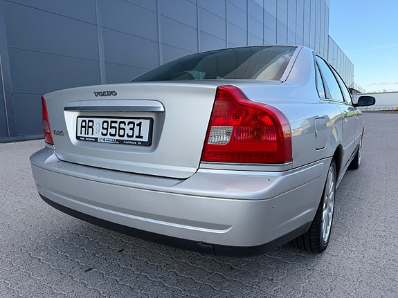 Volvo S80 7 of 27