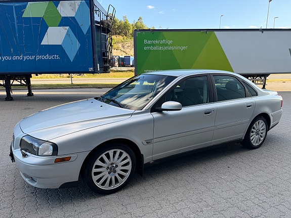Volvo S80 2 of 27