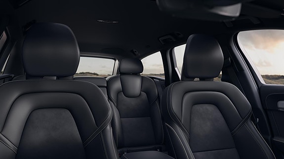 Volvo V90 21 of 26