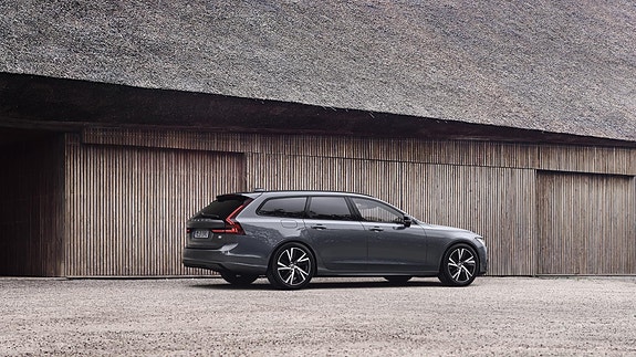 Volvo V90 10 of 26