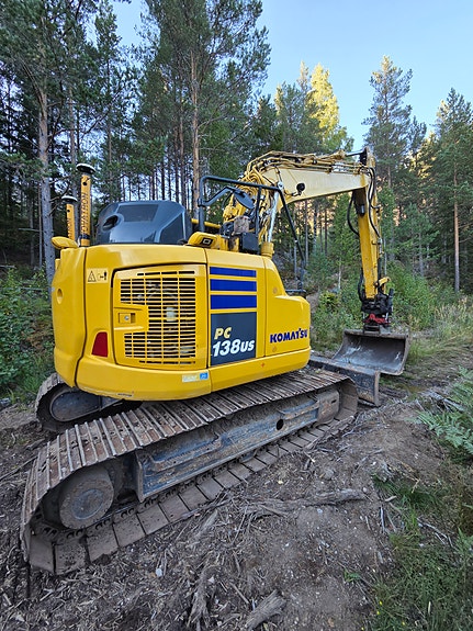 Komatsu Pc138us 8 of 18