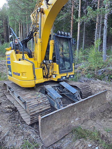 Komatsu Pc138us 18 of 18
