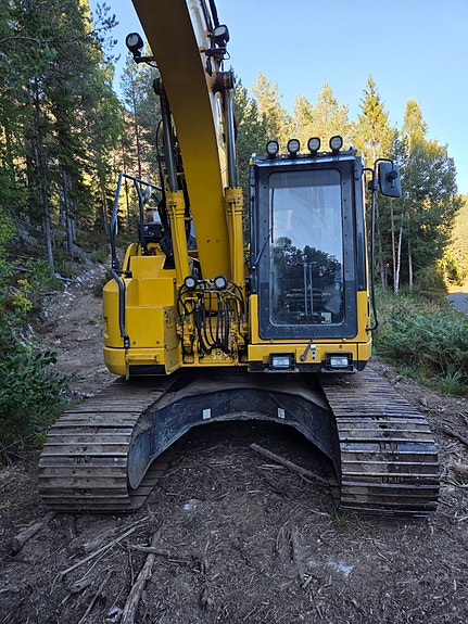 Komatsu Pc138us 3 of 18