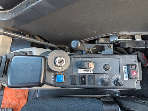 Kobelco 20 of 25