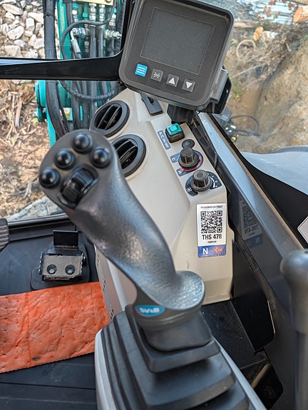 Kobelco 19 of 25