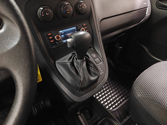 Mercedes-Benz Citan 109 8 of 9