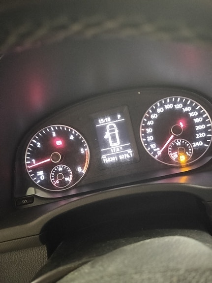 Volkswagen Caddy Maxi 3 of 16
