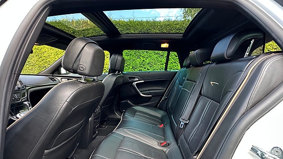 Opel Insignia Country Tourer 15 of 30
