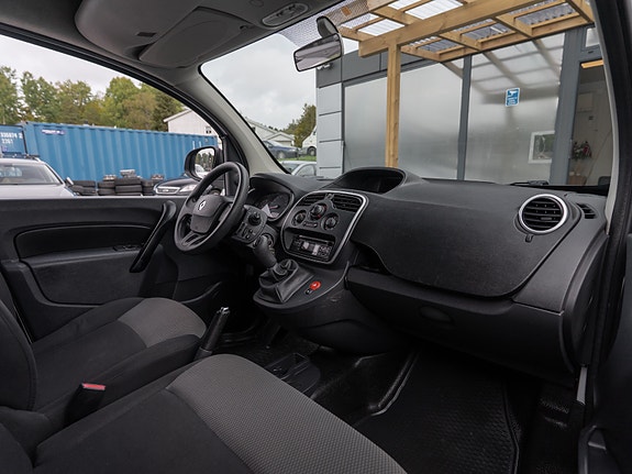 Renault Kangoo Maxi 18 of 30