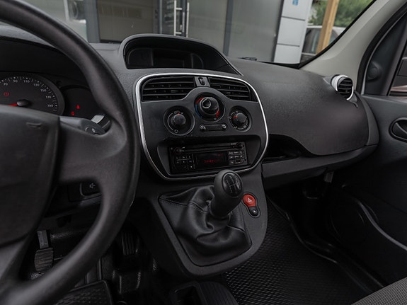 Renault Kangoo Maxi 27 of 30