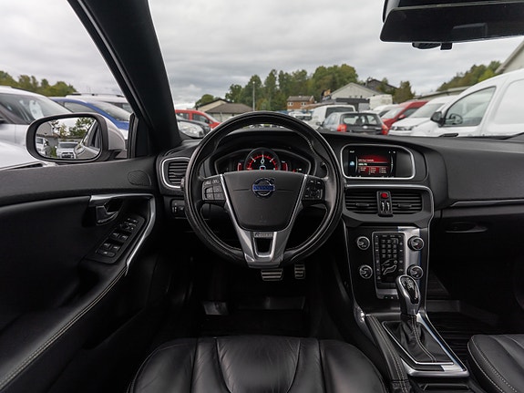 Volvo V40 29 of 30