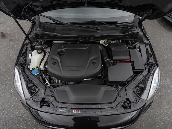 Volvo V40 14 of 30