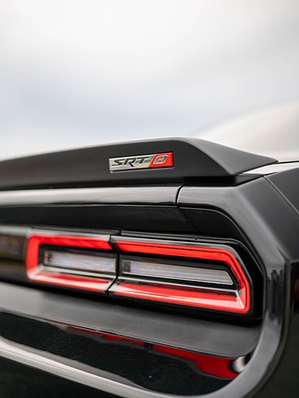 Dodge Challenger 17 of 30