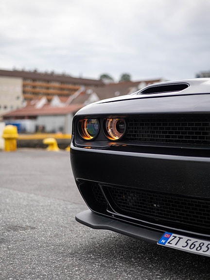 Dodge Challenger 10 of 30