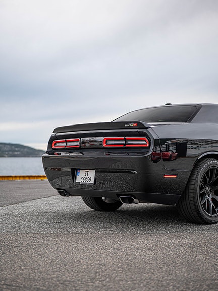 Dodge Challenger 16 of 30