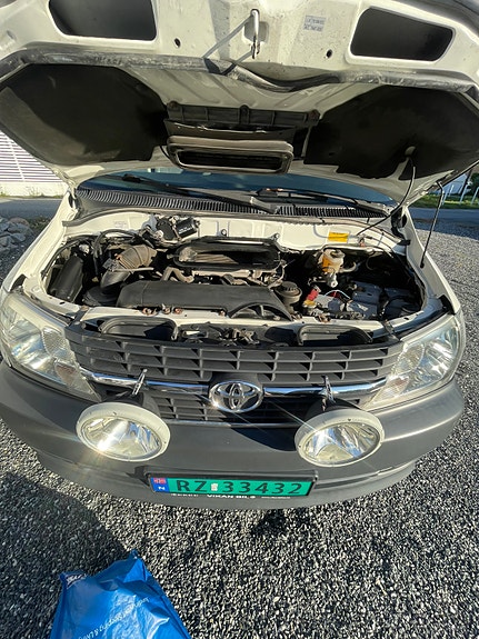 Toyota HiAce 16 of 30