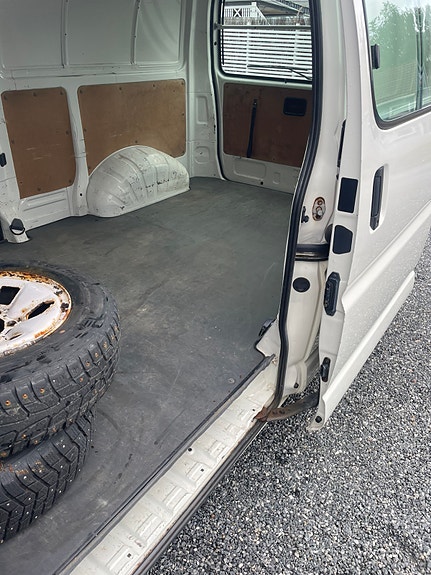 Toyota HiAce 21 of 30