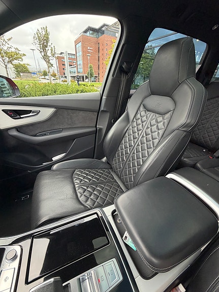 Audi Q7 26 of 30