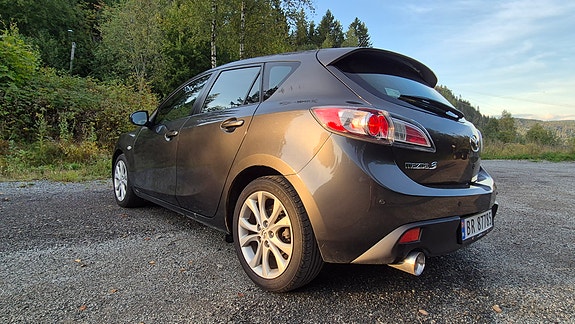 Mazda 3 6 of 9