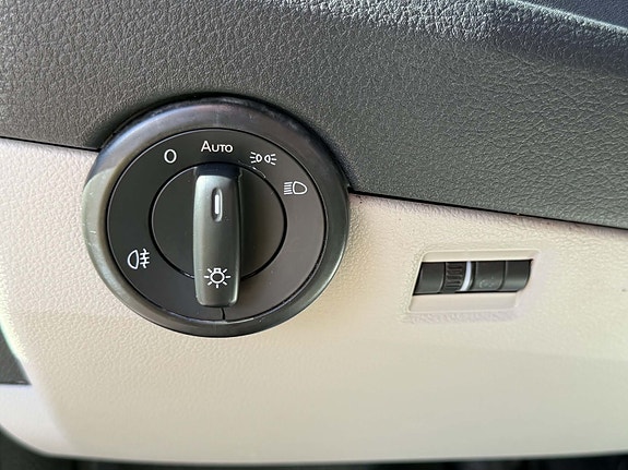 Volkswagen Transporter 24 of 29
