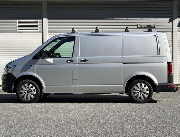 Volkswagen Transporter 4 of 29