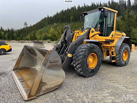 Volvo L90F Hjullaster m/ skuffe og pallegafler - Lite timer! 10 of 30