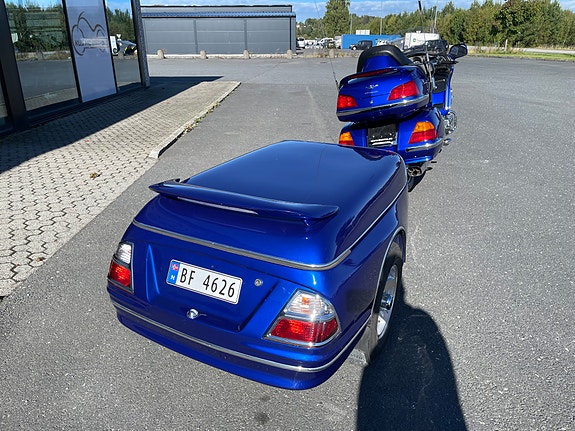 Honda GL 1800 Goldwing 30th + HENGER ESCAPADE * SERVICE/GARANTI *** 9 of 30
