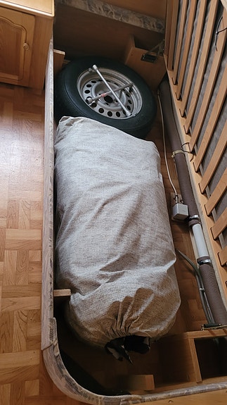 Knaus Azur 540 "RESERVERT" 16 of 30