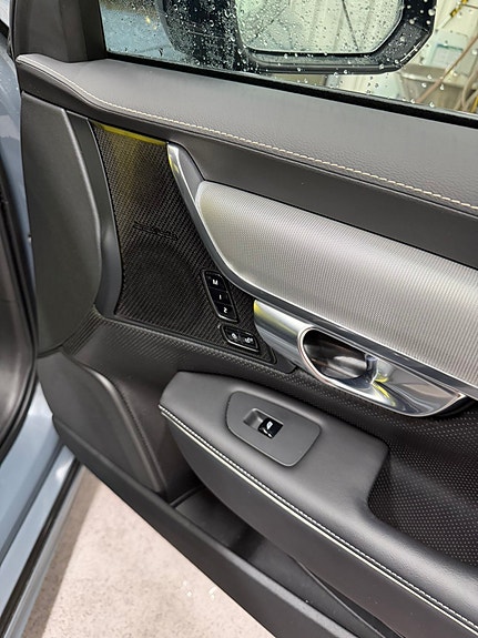 Volvo V90 16 of 30