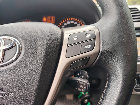 Toyota Avensis 27 of 30