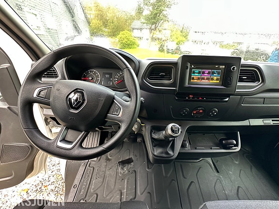 Renault Master 28 of 30