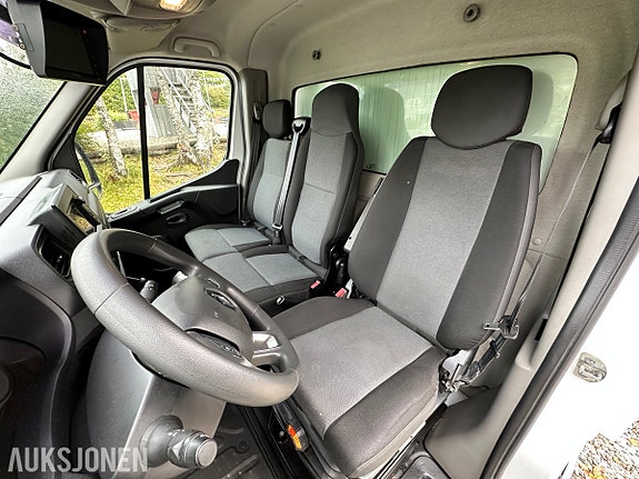 Renault Master 27 of 30