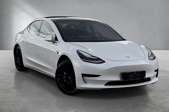 Tesla Model 3 3 of 23