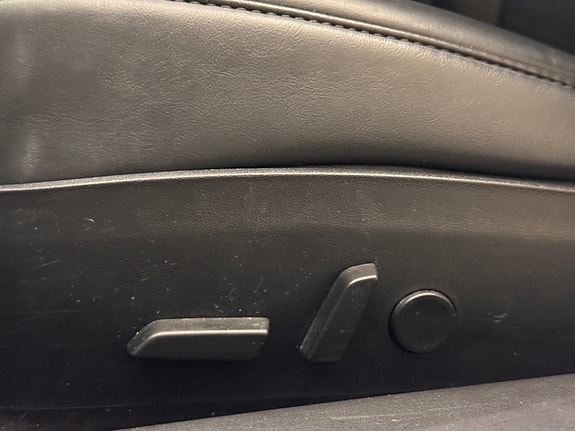 Tesla Model 3 11 of 23
