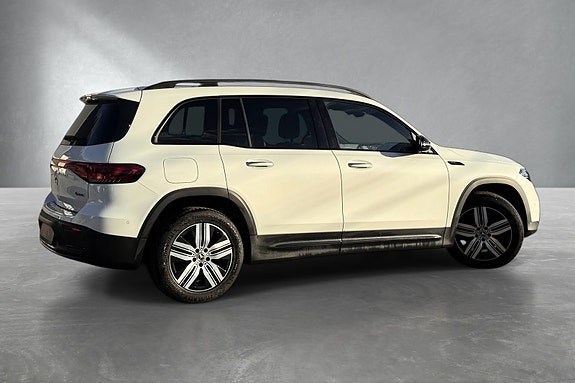 Mercedes-Benz EQB300 7 of 30