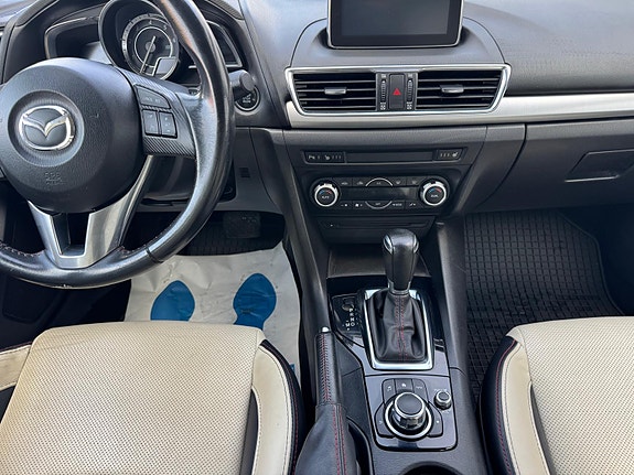 Mazda 3 10 of 24