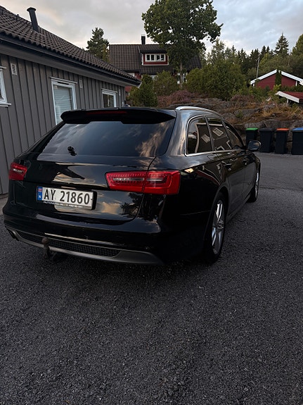 Audi A6 12 of 12