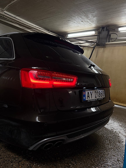 Audi A6 7 of 12