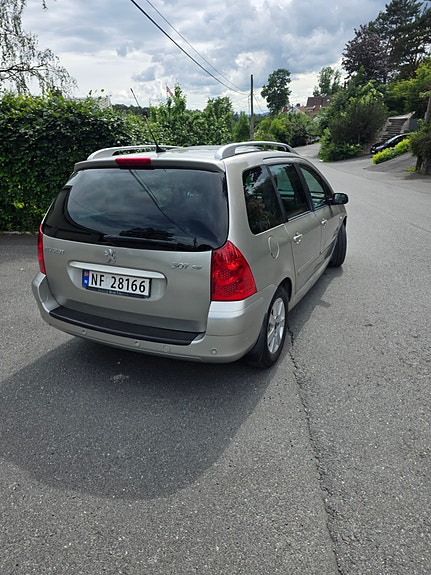 Peugeot 307 SW 3 of 15
