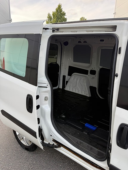 Opel Combo 14 of 15