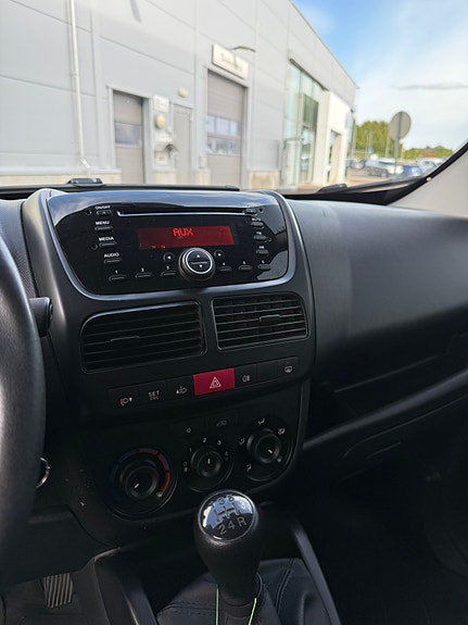 Opel Combo 11 of 15