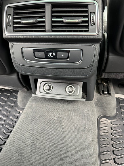 Audi Q7 17 of 30