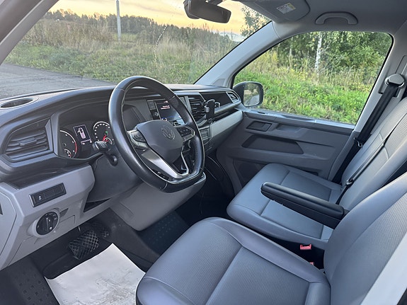 Volkswagen Transporter 2 of 6