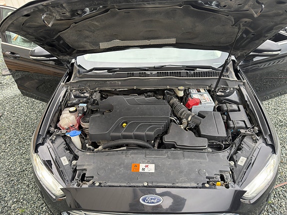 Ford Mondeo 21 of 21