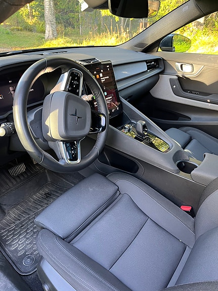 Polestar 2 8 of 11