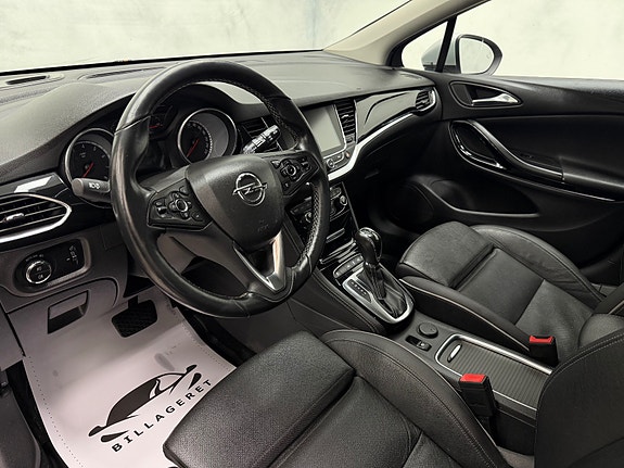 Opel Astra 20 of 30