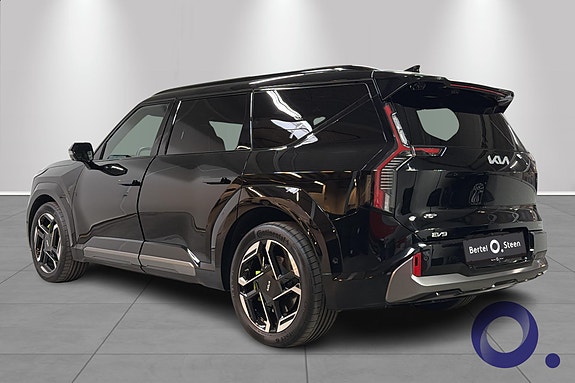 Kia EV9 3 of 30