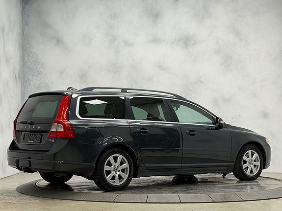 Volvo V70 7 of 30