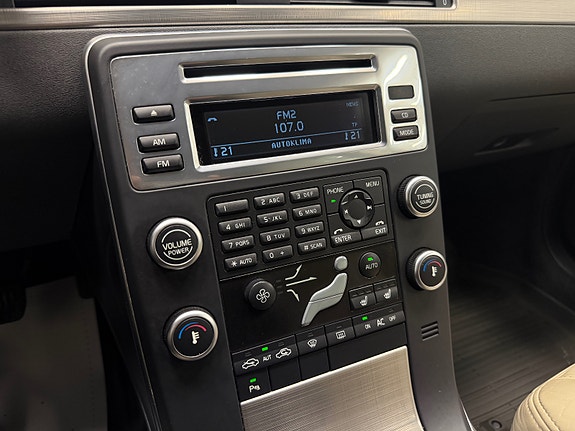 Volvo V70 29 of 30